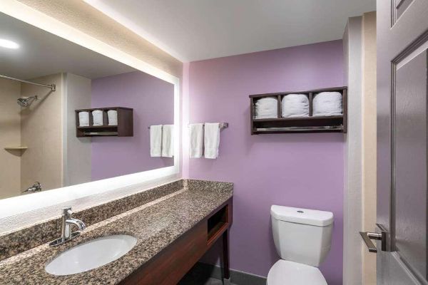 La Quinta Inns and Suites Clarksville